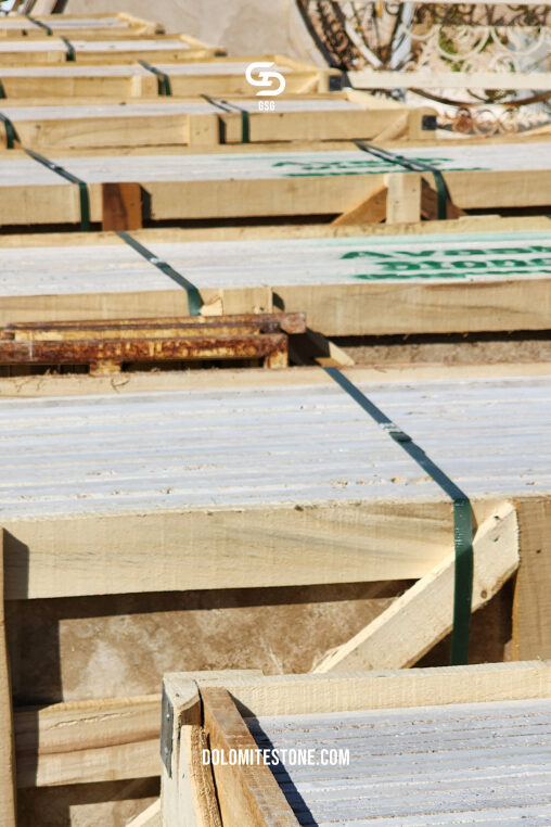 صادرات سنگ تراورتن به کشور تاجیکستان